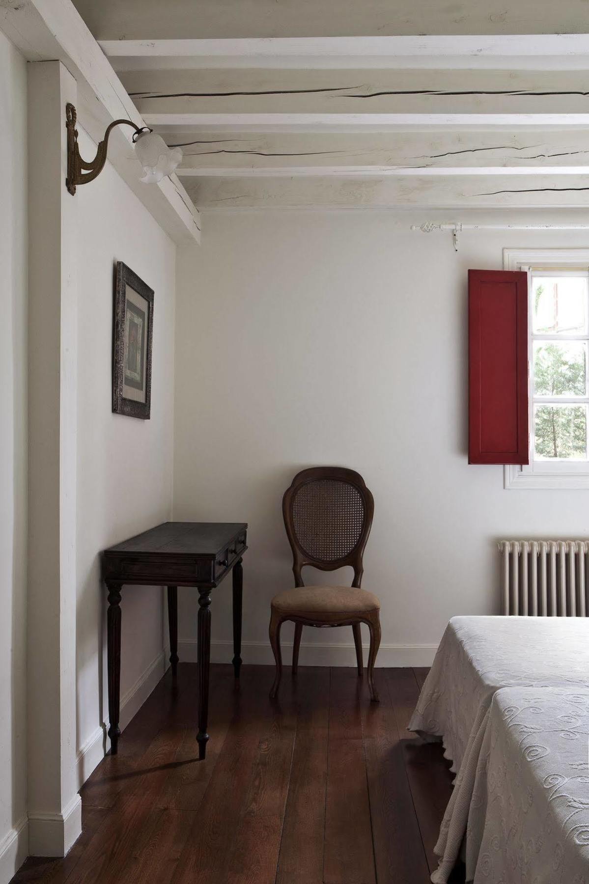 Hotel IRARAGORRI-ETXEA Galdakao Buitenkant foto